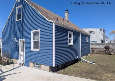 Specialty Siding AFTER - Newport Carvedwood•44 clapboard with SOLARDEFENSE REFLECTIVE TECHNOLOGY™